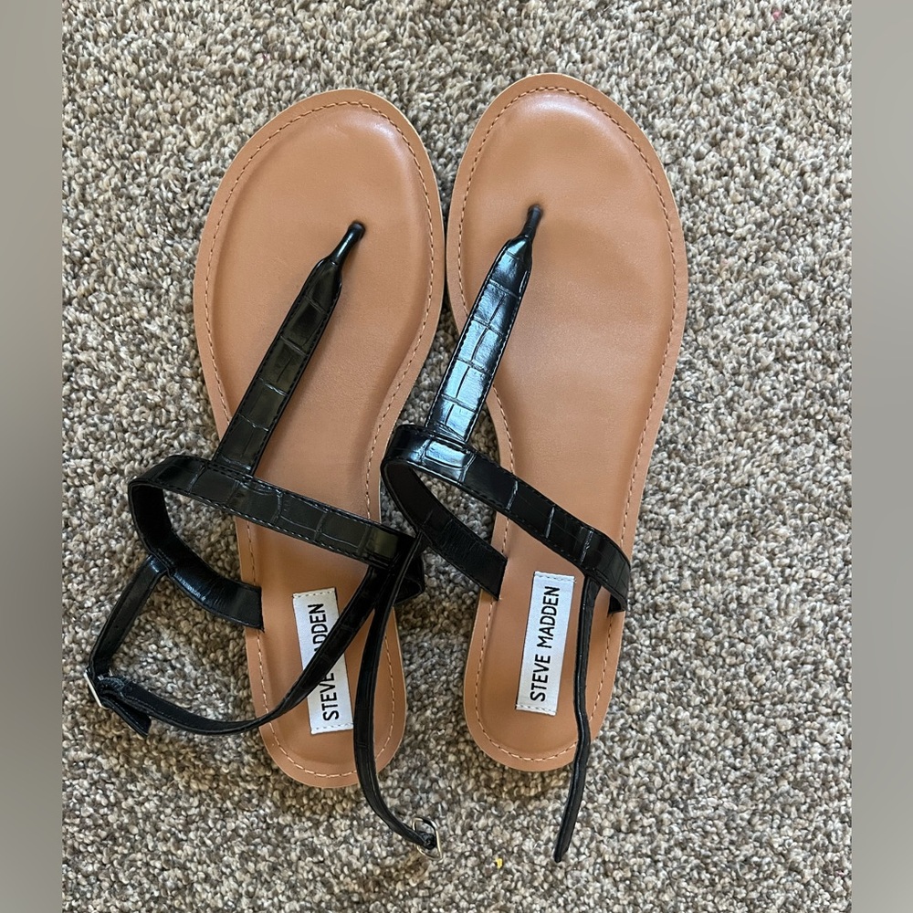 Steve Madden sandals - size 10